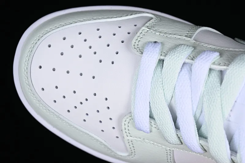 All categories Nk SB Dunk series Nk SB Dunk Low low-top sneakers Nk Dunk Low "White Mint" light green SB smashed backboard fashion casual sneakers DN1431-102
